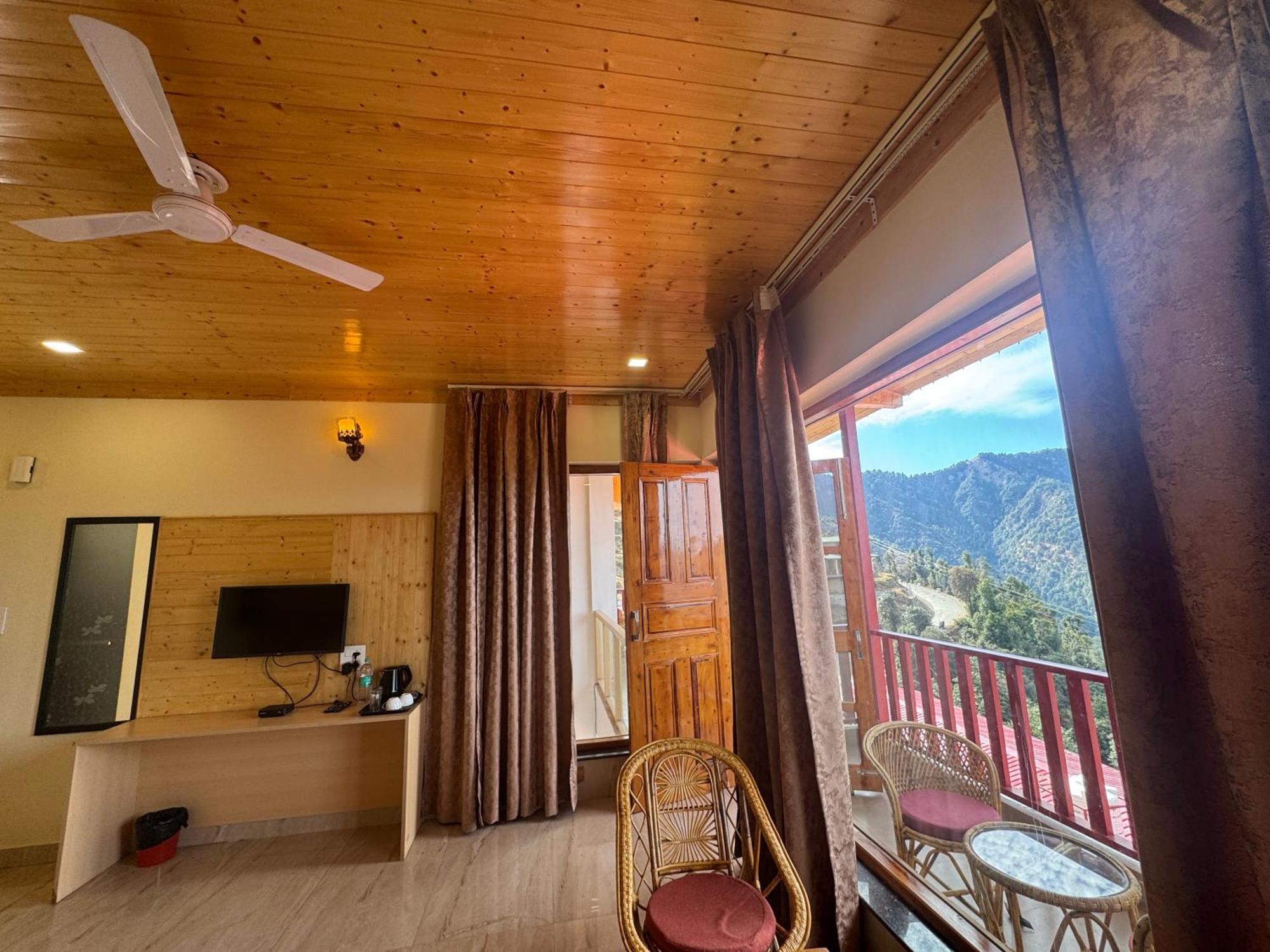 The Vintage Hill Village - Himalayan Boutique Resort Kanatal Eksteriør billede