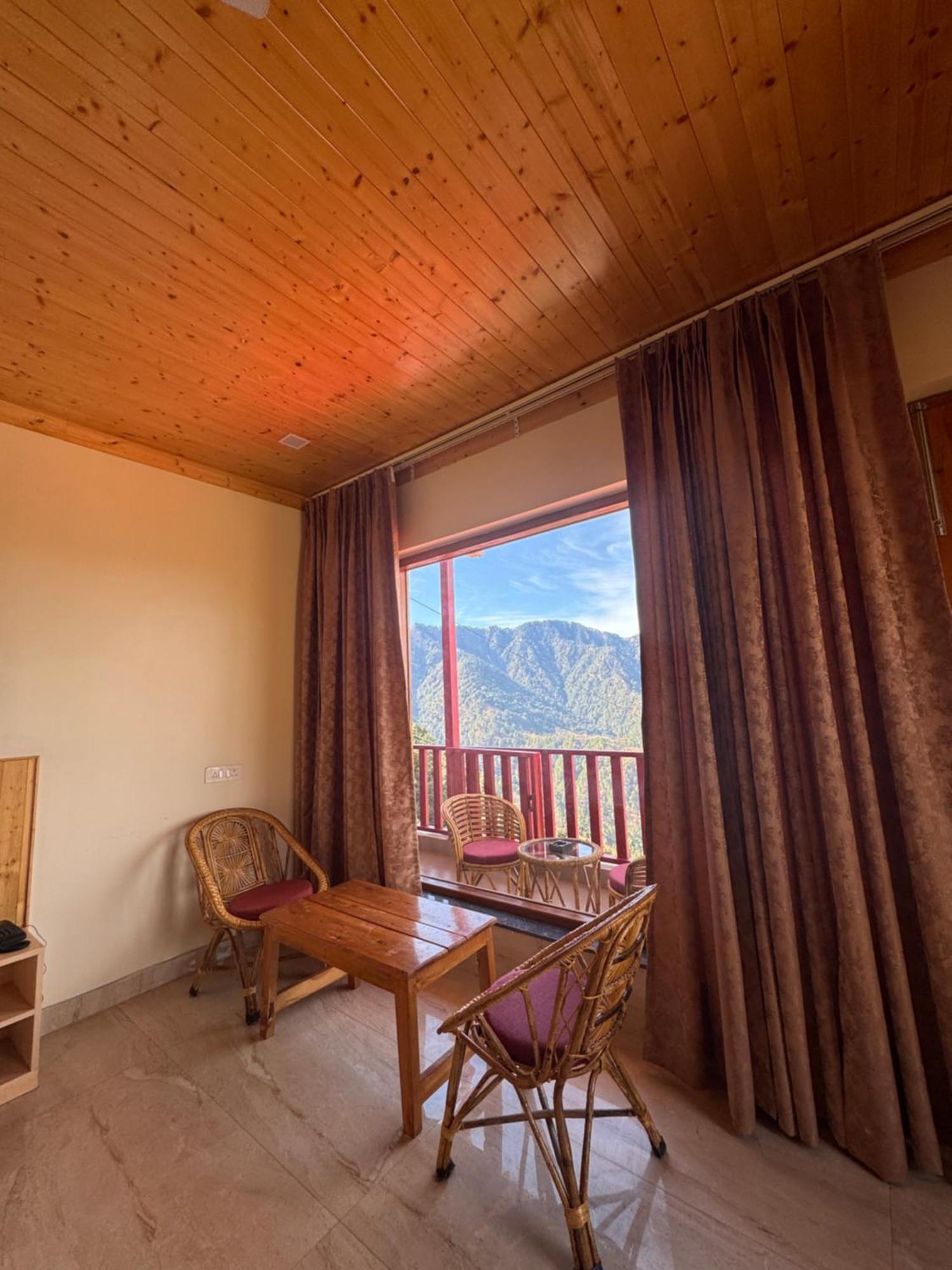 The Vintage Hill Village - Himalayan Boutique Resort Kanatal Eksteriør billede